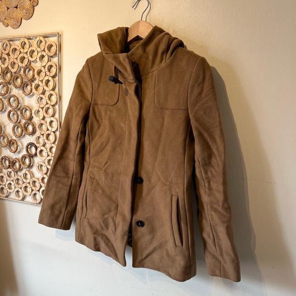 Aritzia Babaton Brady Wool xs camel colour Coat - Picture 4 of 12